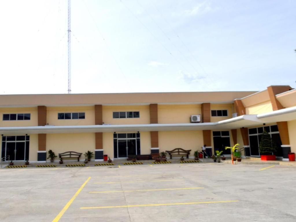 Big Daddy Hotel And Convention Center Butuan City Exterior foto