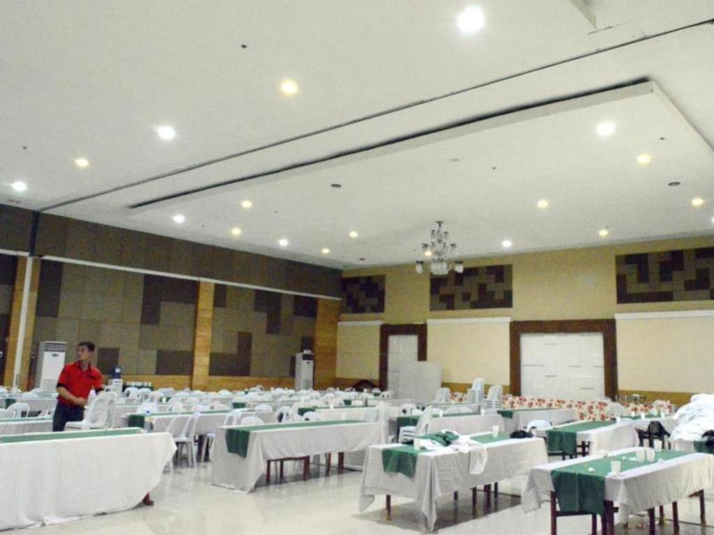 Big Daddy Hotel And Convention Center Butuan City Exterior foto