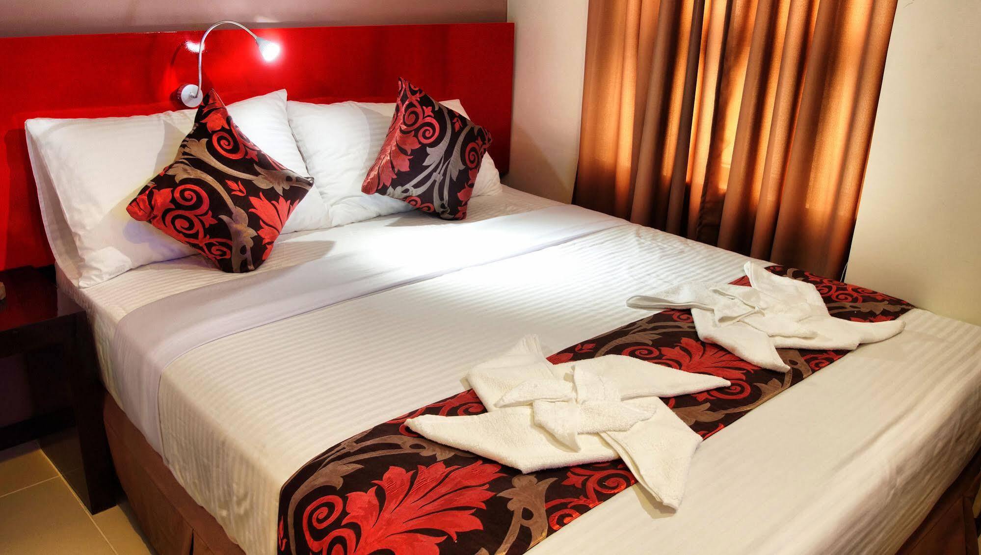 Big Daddy Hotel And Convention Center Butuan City Exterior foto